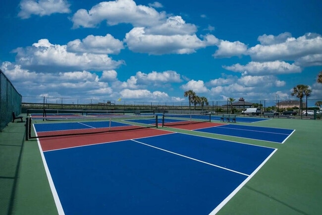 Building Photo - 500 Gulf Shore Dr