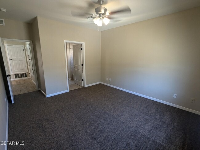 Building Photo - 1001 Half Moon Pass