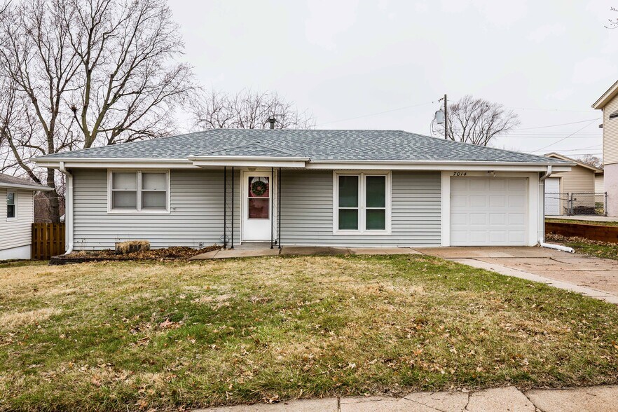 Building Photo - 7014 S 41st St