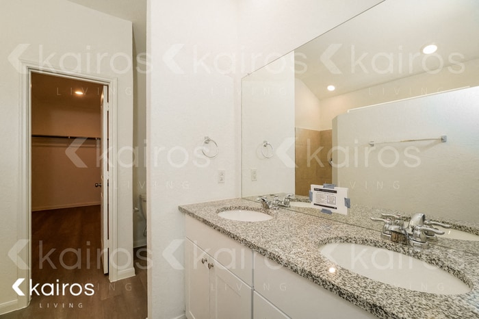 Building Photo - 13510 Flume Rdg