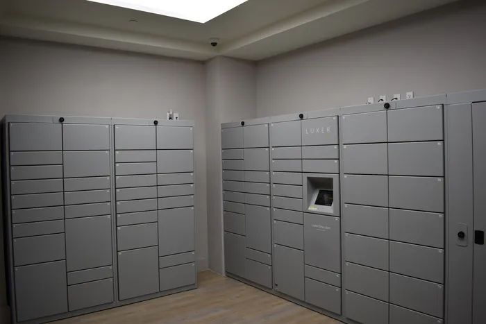 Building Photo - 110 SW 12th St