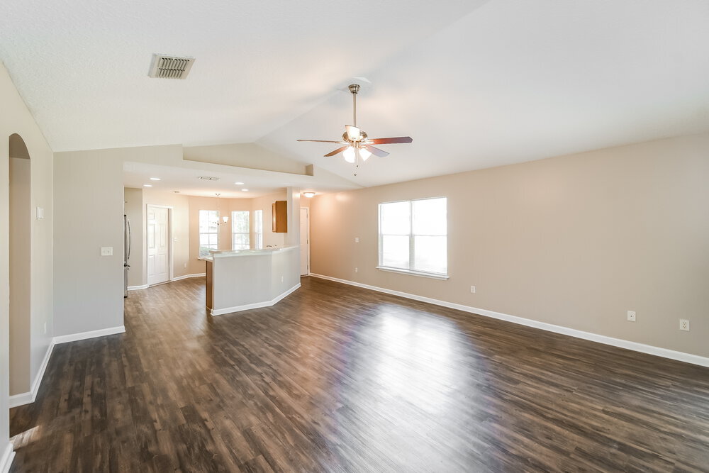 Building Photo - 1321 Spruce St