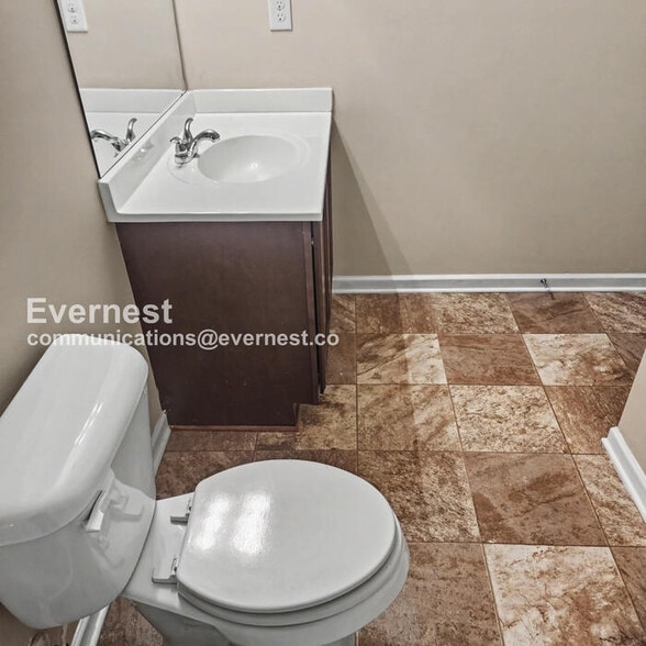 Building Photo - 1578 Onalee Dr