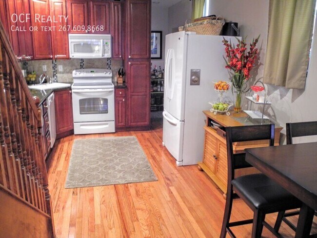 Building Photo - 1712 Rodman St