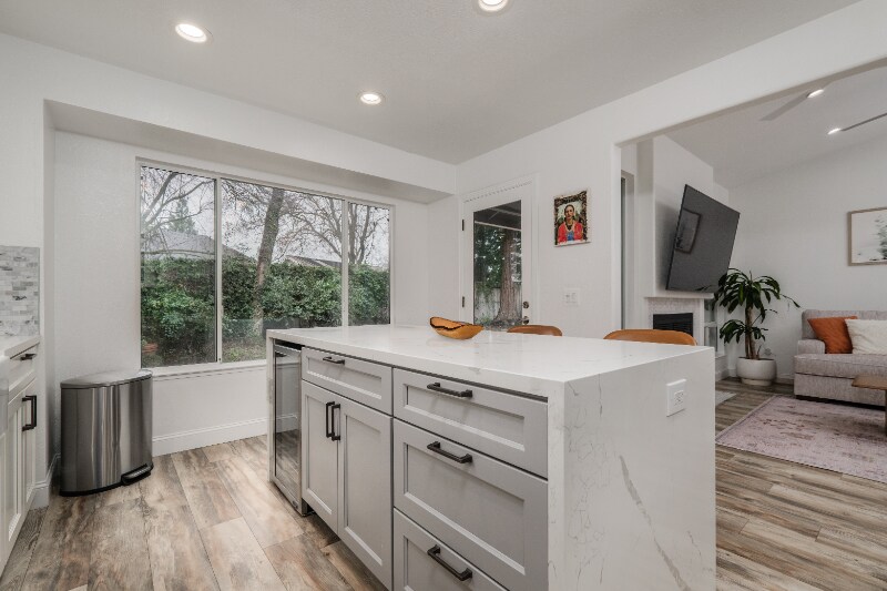 Building Photo - 9161 Kneeland Ct