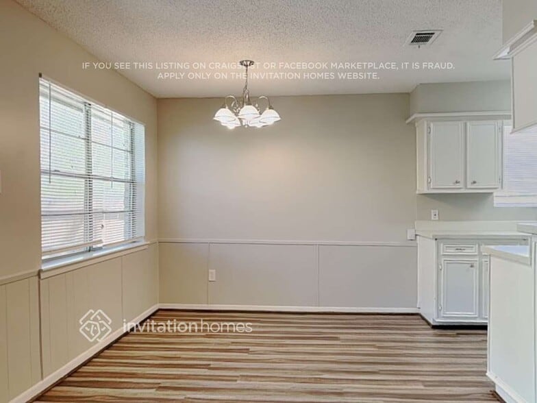 Building Photo - 8322 Autumn Willow Dr