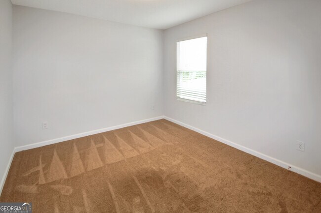 Building Photo - 99 Cambium Cir