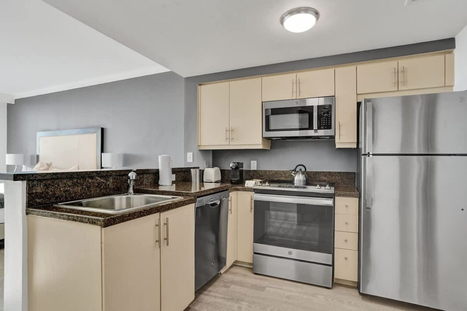 Building Photo - 2889 McFarlane Rd