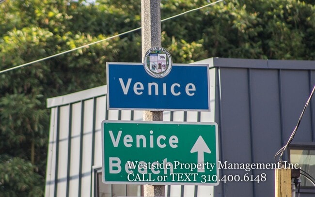 Building Photo - 28 Sunset Ave