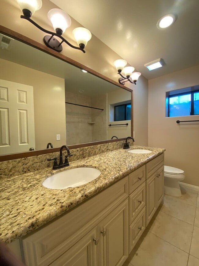 Building Photo - Fabulous House w/Great Backyard w/View and A/C in Casa De Oro!