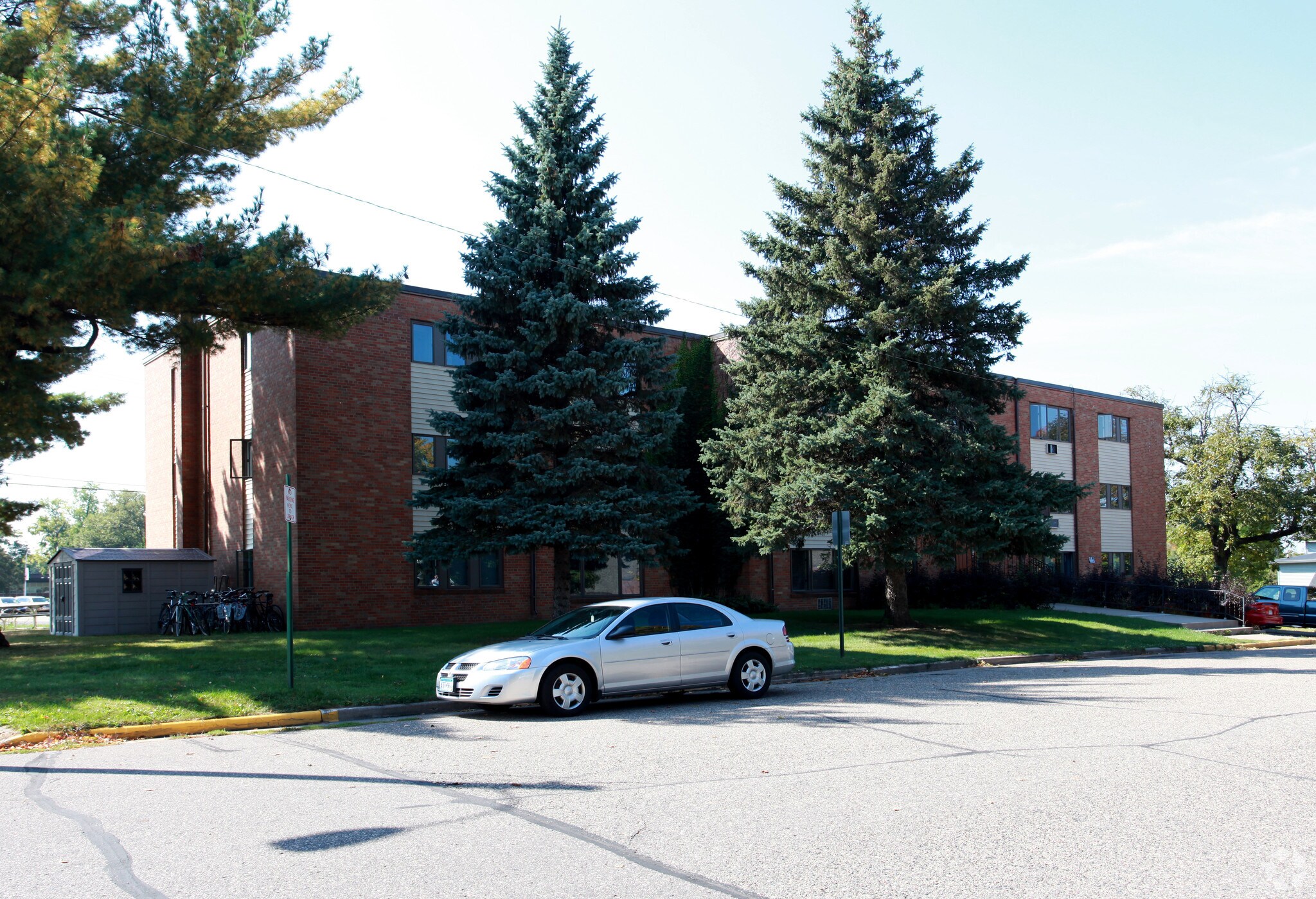 Falls Apartments 222 E Locust St River Falls WI 54022 Apartment Finder