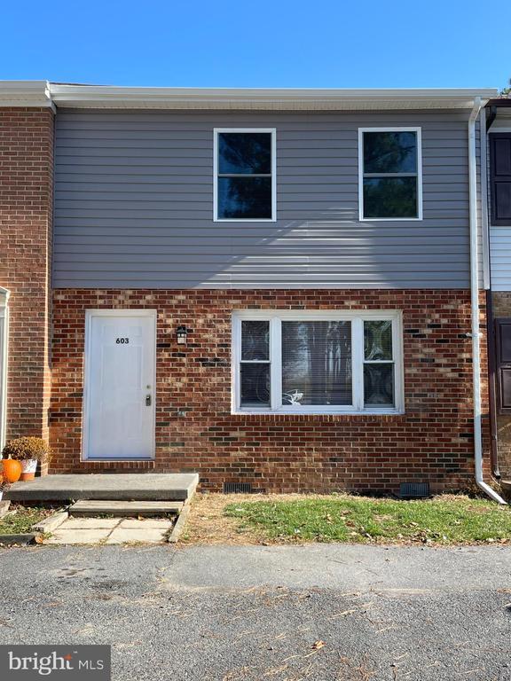 Primary Photo - 603 Carroll Dr