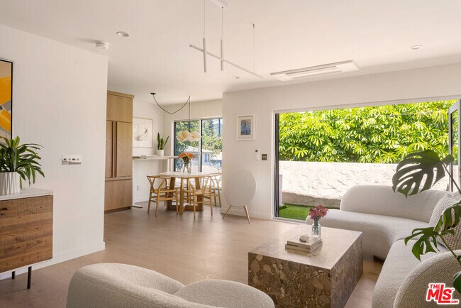 Primary Photo - 9061 Keith Ave