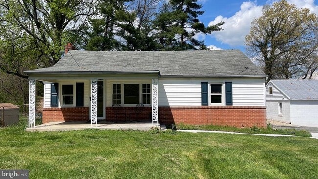 Primary Photo - 10711 Bethesda Church Rd