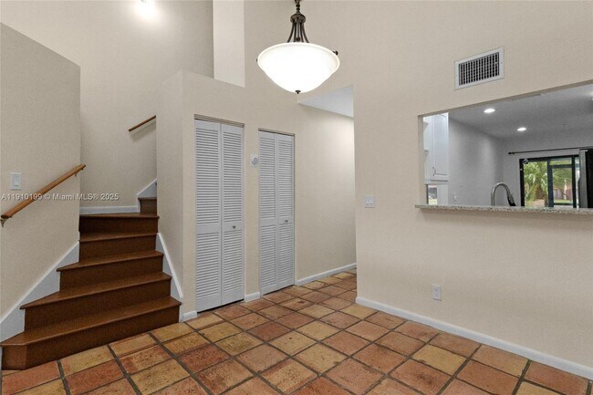 Building Photo - 4165 SW 85th Ave