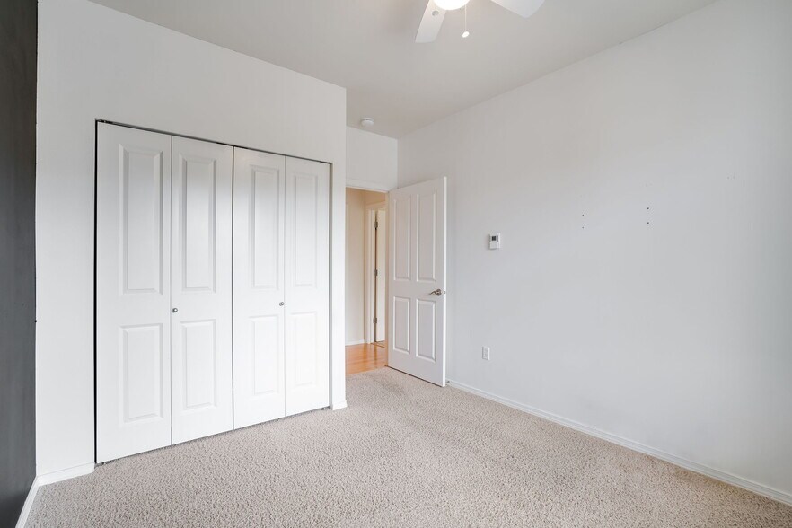 Building Photo - 14915 38th Dr SE