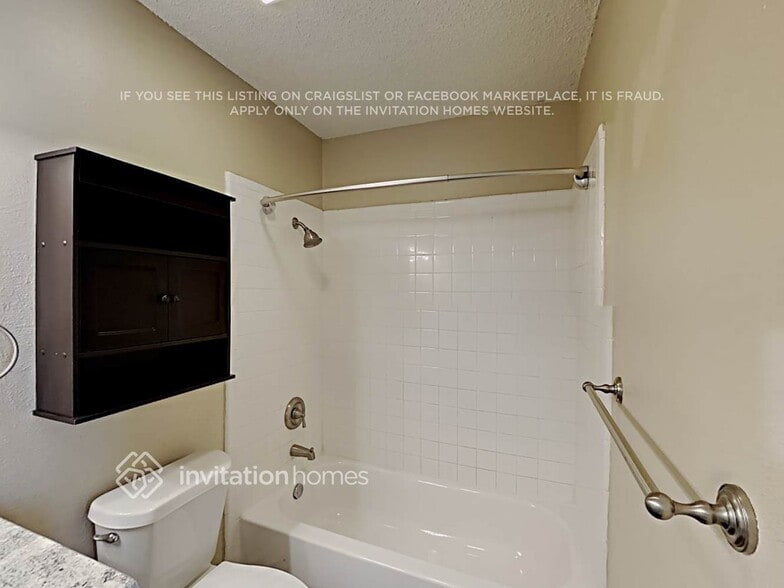 Building Photo - 509 Fox Dr