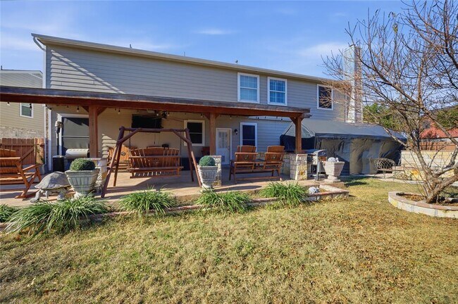 Building Photo - 113 Scarlet Oak Cove