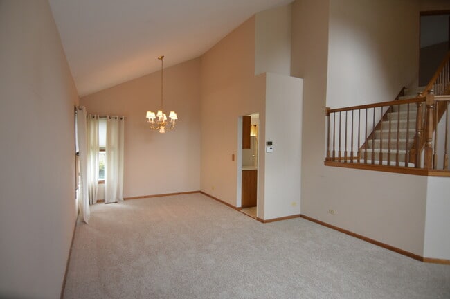 Building Photo - 519 Indian Ridge Trail