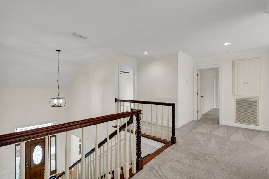 Building Photo - 415 Megan Ln