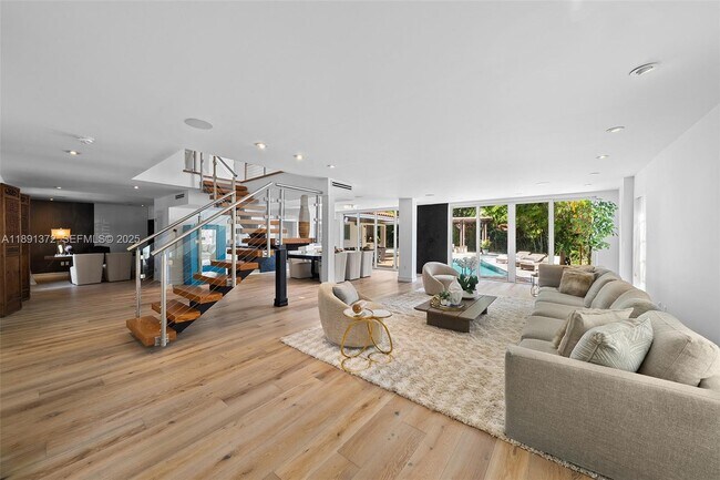 Building Photo - 575 Bay Point Rd