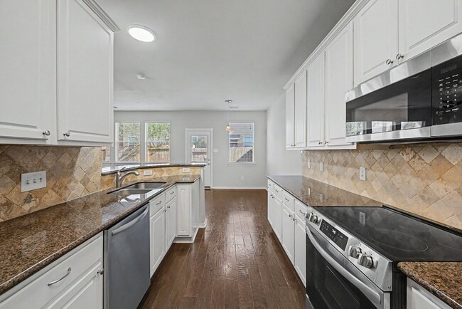 Building Photo - 43 S Camellia Grove Cir
