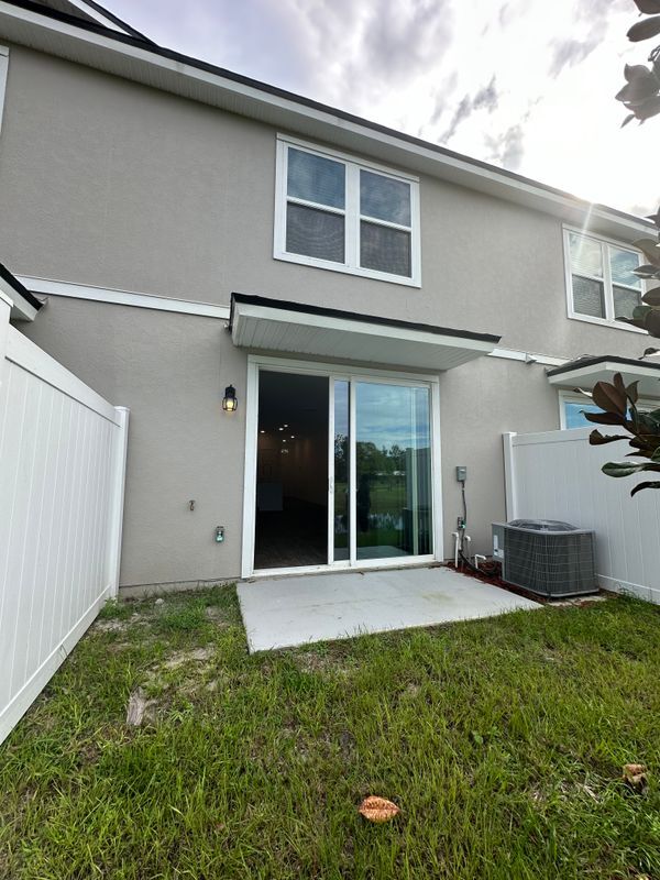 Building Photo - 634 Celtic dr