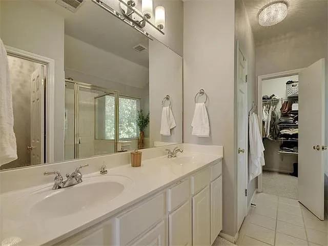 Building Photo - 2209 Boneset Trail