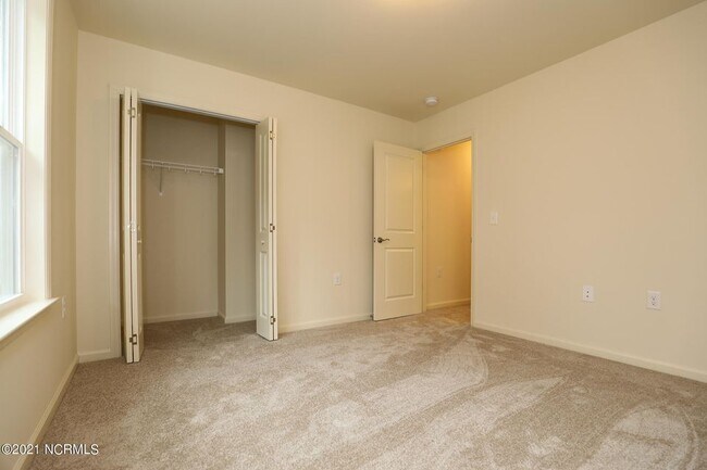 Building Photo - 514 Pate Dr