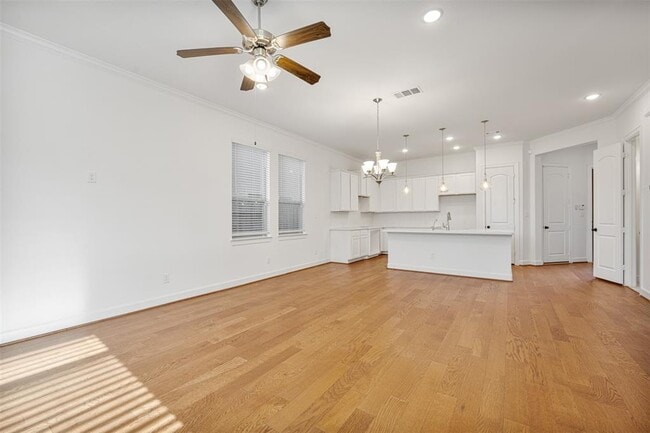 Building Photo - 11926 Briarwood Hill Way