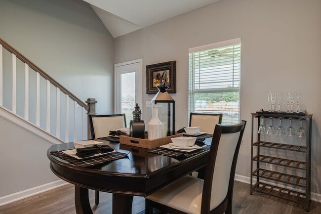 Building Photo - 119 Millet St