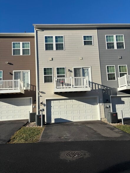 Building Photo - 16340 Fife Way