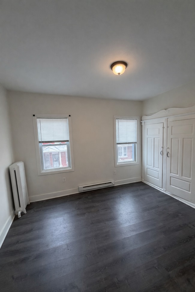 Building Photo - 52 N Dewey St