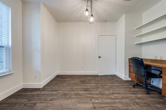 Building Photo - 1609 Santos Dr