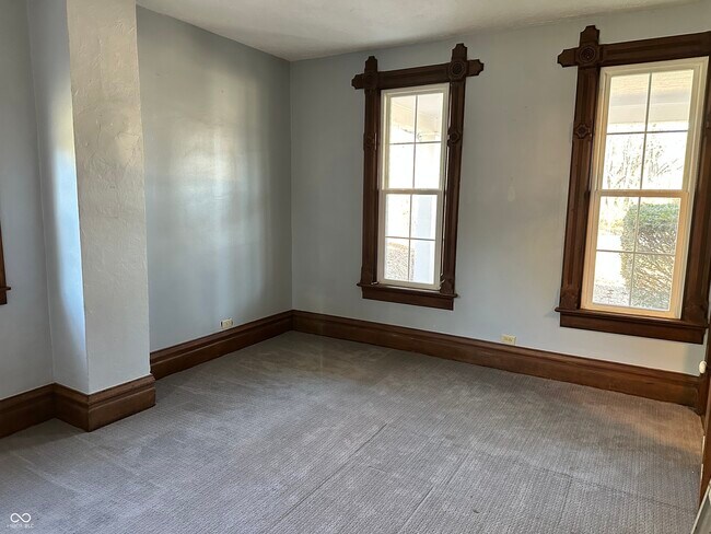 Building Photo - 7986 E Co Rd 975 S