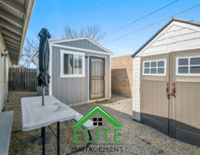 Building Photo - Charming 3-Bedroom Duplex in North Highlan...