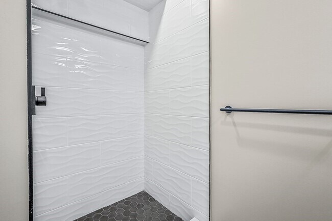 Building Photo - 67 Broad St