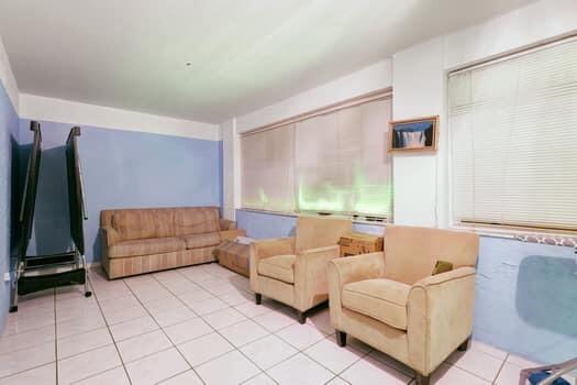 Building Photo - 1530 SW Escobar Ln
