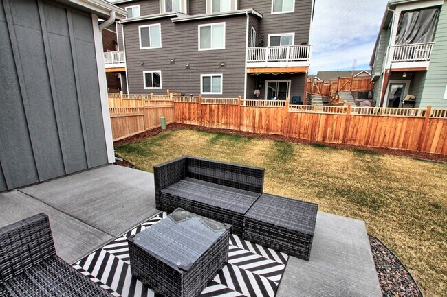 Building Photo - 3 bed 2.5 bath Parker home built in 2020