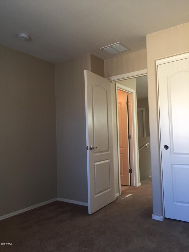 Building Photo - 17634 W Mandalay Ln