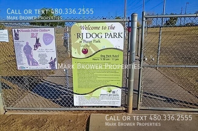 Building Photo - 4102 E Woodland Dr