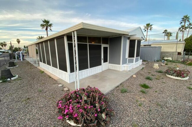 Building Photo - 7417 E Impala Ct