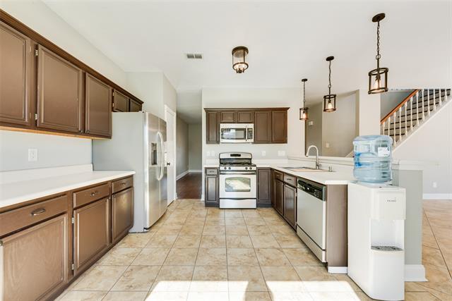 Building Photo - 10605 Bachman Dr