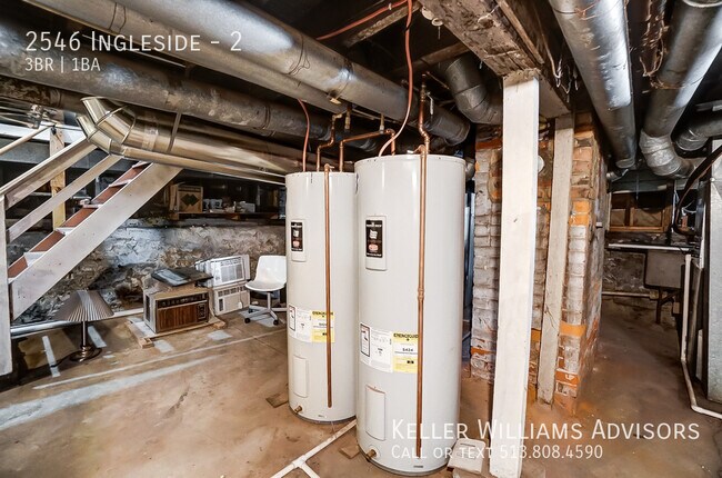 Building Photo - 2546 Ingleside-2