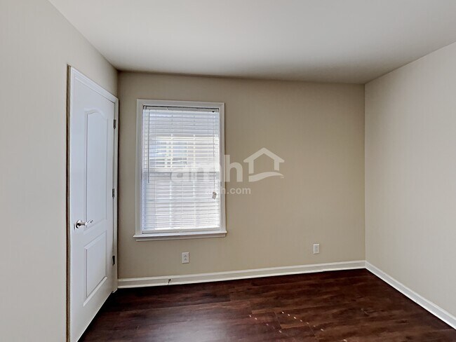 Building Photo - 5337 Cloister Dr