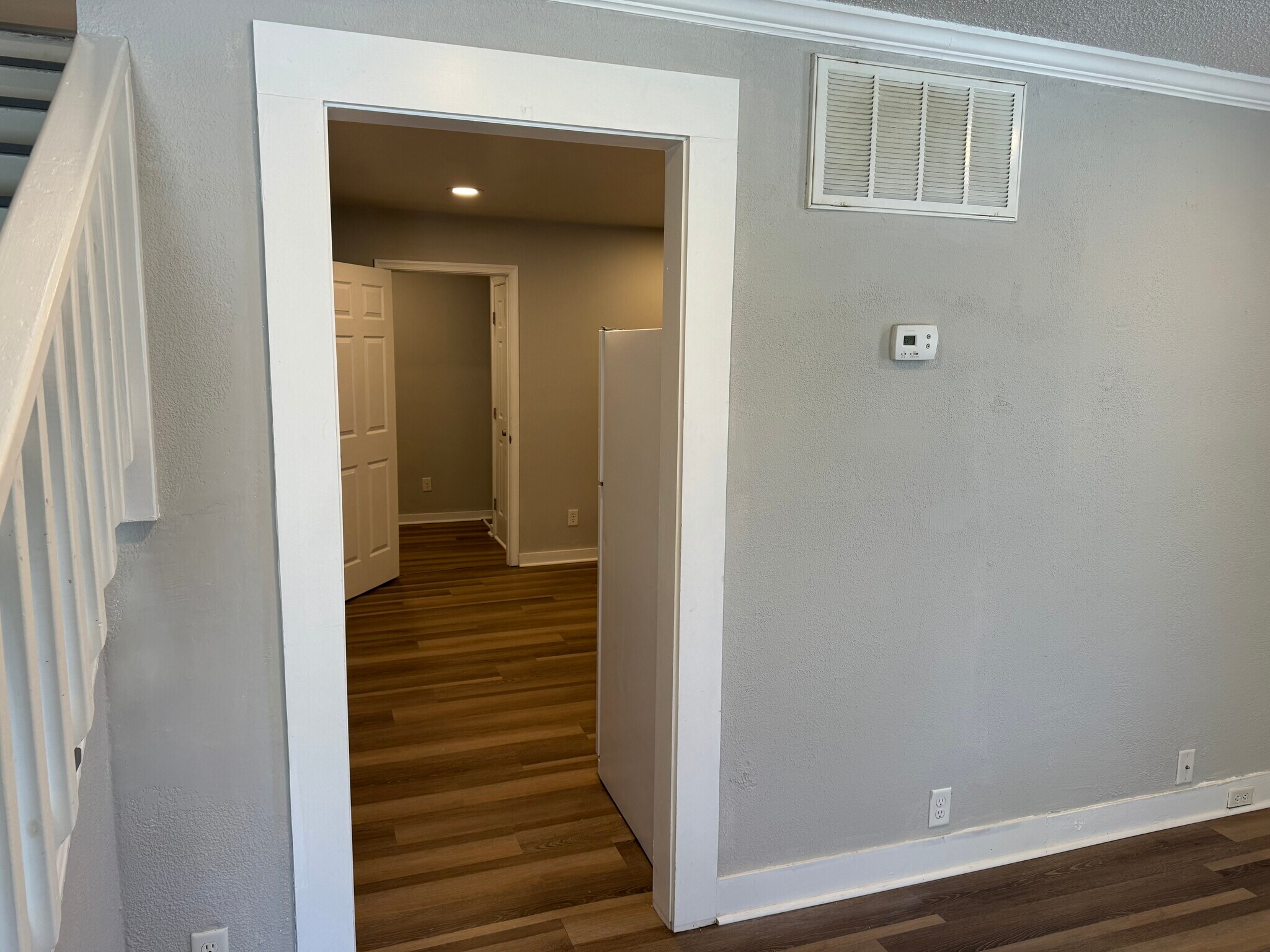 Entry to Kitchen - 3903 King St