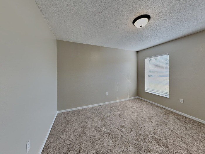 Building Photo - 7691 Canterbury Cir