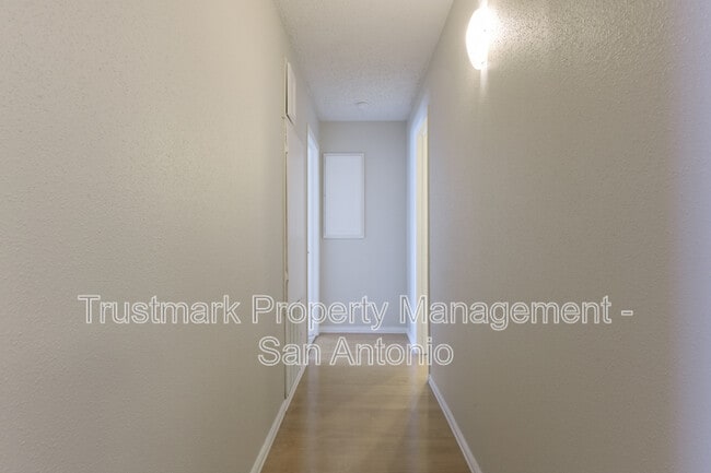 Building Photo - 4119 Castlewood