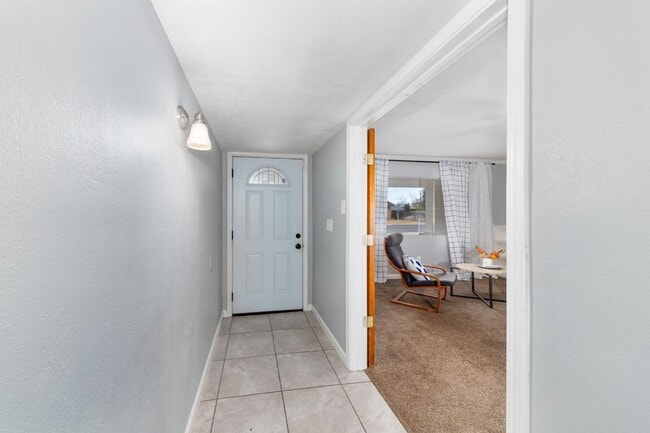 Building Photo - 3825 Bianchi Way
