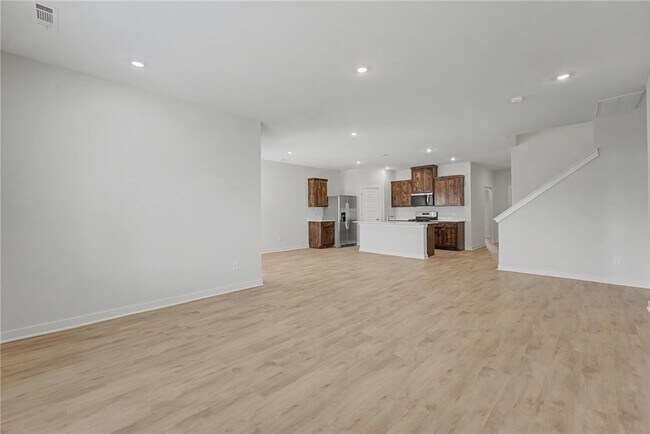 Building Photo - 4628 W Aurora St